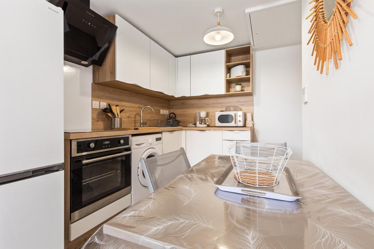 Le Corinthe - Appt Classe 3 Etoiles Et Climatise Marseillan Kültér fotó